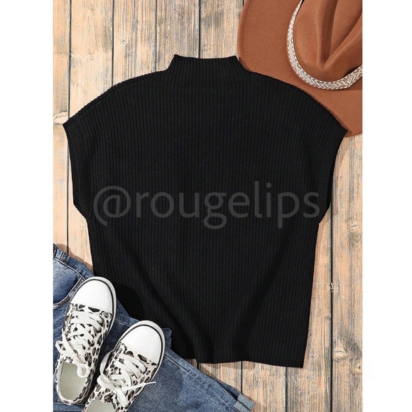 Knit Black Spring/Fall Short Sleeve Pullover Sweater Top Front Pocket - Picture 5 of 8